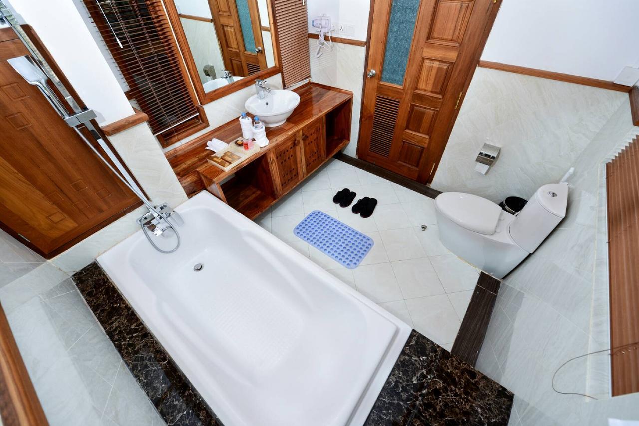 הסיפאו Hotel Thipaw מראה חיצוני תמונה