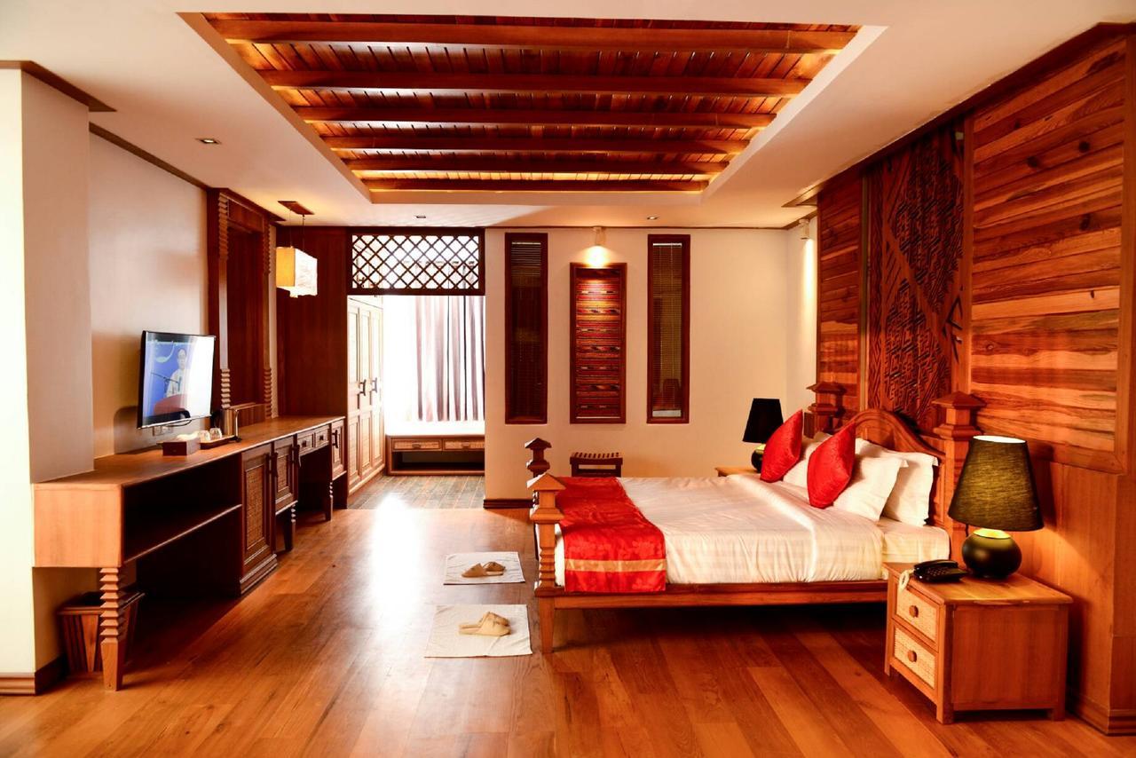 הסיפאו Hotel Thipaw מראה חיצוני תמונה